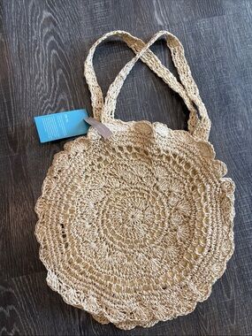 Kissea Circular Woven Purse